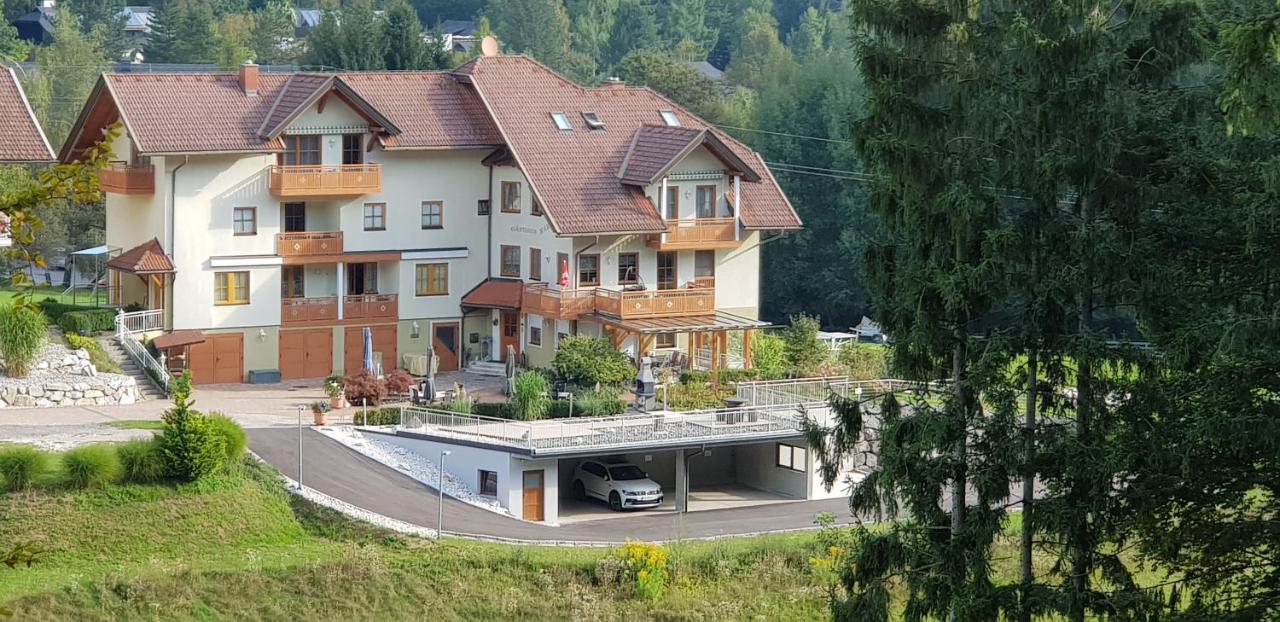 Gaestehaus Karoline Oberaichwald  Екстер'єр фото